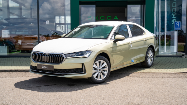 Škoda Superb 2.0 TDI Top Selection