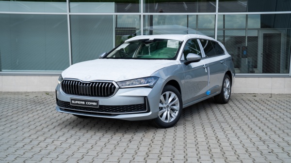 Škoda Superb Combi 2.0 TDI Selection