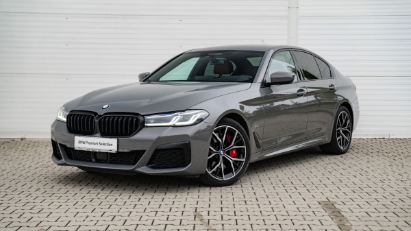 BMW 540i xDrive Sedan