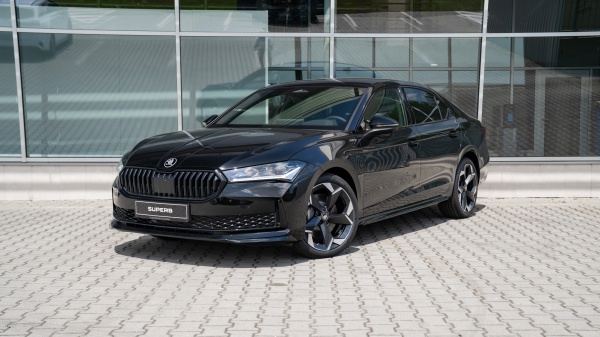 Škoda Superb 2.0 TDI Sportline 4x4