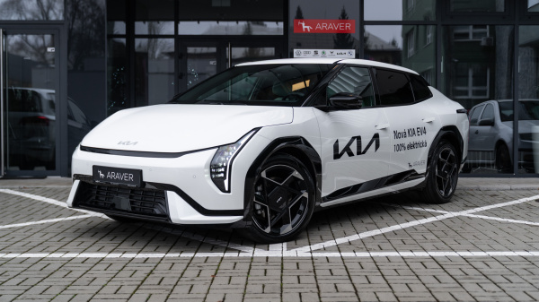 Kia EV4 FB Sport