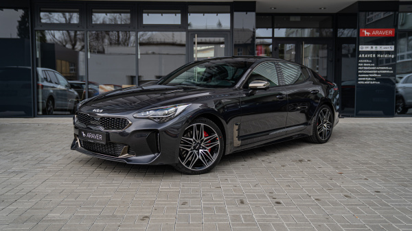 Kia Stinger 3,3 AT AWD GT