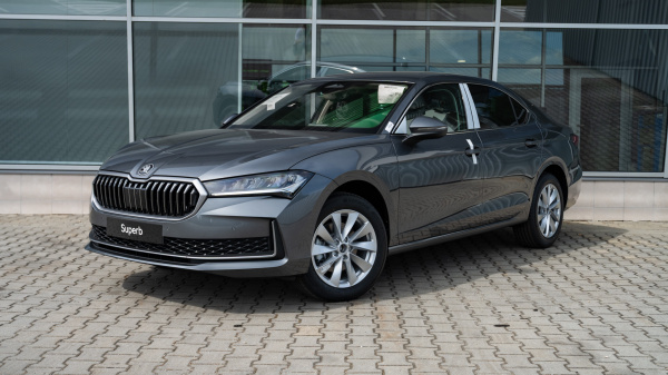 Škoda Superb 2.0 TDI Selection 