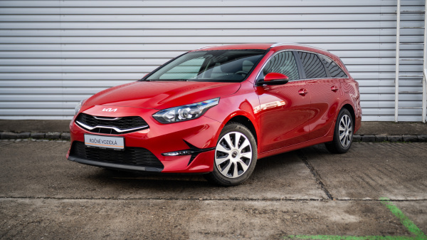Kia Ceed SW 1.5 T-GDi  AT