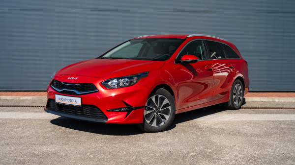 Kia Ceed SW 1.5 T-GDi  AT
