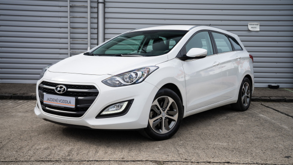 Hyundai i30 CW  1.6i MPI