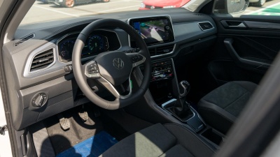 VW T-ROC 1.5 TSI STYLE (pohľad do interiéru)