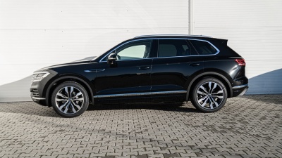 VW Touareg 3.0 TDI Elegance 4x4 (pohľad zboku)