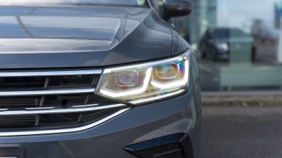 VW Tiguan 1.5 TSI Elegance (pohľad do interiéru)