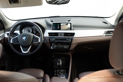 BMW X1 20d xDrive (pohľad do interiéru)