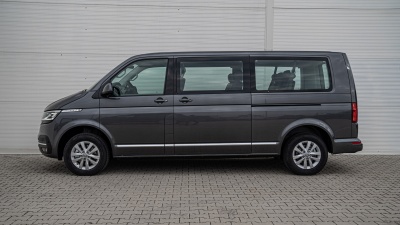 VW Caravelle 2.0 TDI Comfortline LR (pohľad zboku)