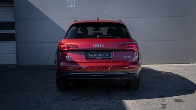 AUDI Q5 2.0 TDI Quattro Advanced (pohľad spredu)