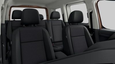 VW Caddy 1.5 TSI (pohľad do interiéru)