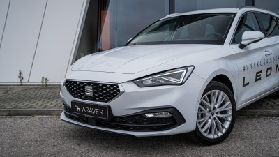 SEAT Leon Sportstourer 1.5 eTSI Xcellence (pohľad do interiéru)