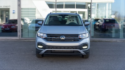 VW T-Cross 1.0 TSI Life (pohľad zozadu)