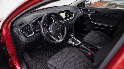Kia Ceed SW 1.6 CRDI Gold AT