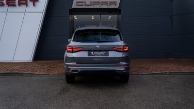 SEAT Ateca 1.5 TSI FR (pohľad zozadu)