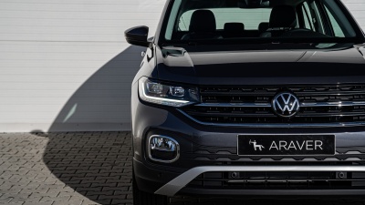 VW T-Cross 1.0 TSI Style (pohľad do interiéru)