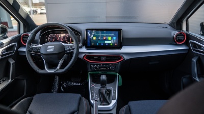 SEAT Arona 1.5 TSI RED line