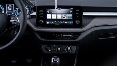 Škoda Fabia 1.0 TSI 30 Edition (pohľad do interiéru)