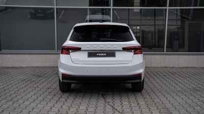 Škoda Fabia 1.0 TSI 30 Edition (pohľad spredu)