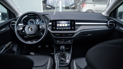Škoda Fabia 1.0 TSI 30 Edition  (pohľad spredu)
