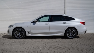 BMW 640d xDrive Gran Turismo (pohľad zozadu)
