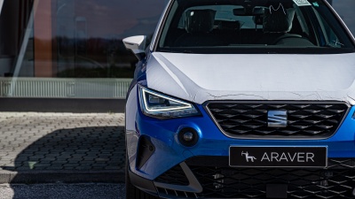 SEAT Arona 1.0 TSI FR Family (pohľad do interiéru)
