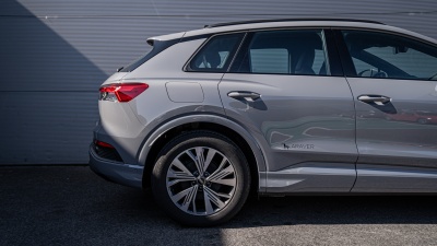 AUDI Q4 40 e-tron 