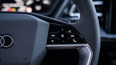 AUDI Q4 40 e-tron 