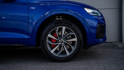 AUDI Q5 Sportback 2.0 TDI Quattro S line (pohľad do interiéru)