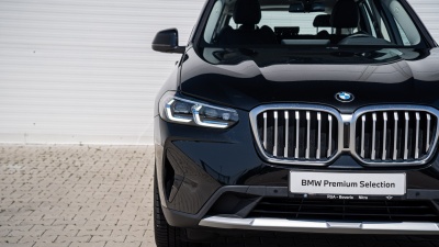 BMW X3 30d xDrive (pohľad do interiéru)