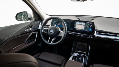 BMW X1 18d sDrive (pohľad do interiéru)