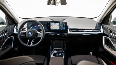 BMW X1 18d sDrive (pohľad do interiéru)