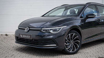 VW Golf Variant 1.5 eTSI Style (pohľad do interiéru)