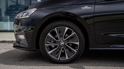 Škoda Fabia 1.5 TSI Monte Carlo (pohľad do interiéru)