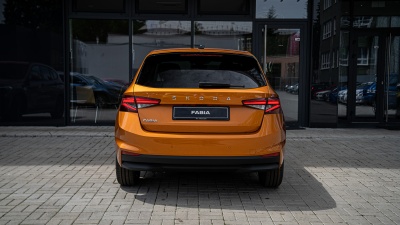 Škoda Fabia 1.5 TSI Style (pohľad spredu)