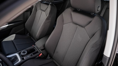 AUDI Q3 1.5 TFSI S line (pohľad zozadu)