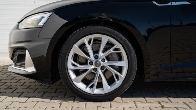 AUDI A5 Sportback 3.0 TDI Advanced (pohľad do interiéru)