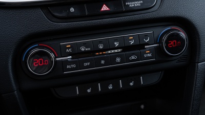 Kia Ceed SW 1.5 T-GDi Platinum AT