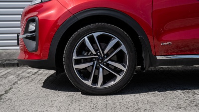 Kia Sportage 1.6 CRDi MHEV Platinum 4x4 AT (pohľad do interiéru)