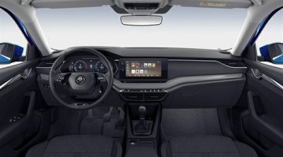Škoda Octavia combi 1.5TSI  Style  (pohľad spredu)