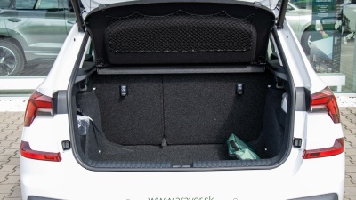 Škoda Kamiq 1.0 TSI First Edition Plus (pohľad do interiéru)