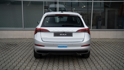 Škoda Scala 1.5 TSI Ambition  (pohľad do interiéru)