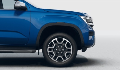 VW Amarok 3.0 TDI Aventura 4x4 (pohľad do interiéru)