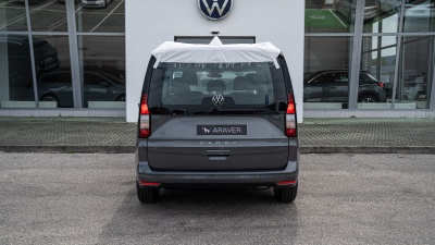 VW Caddy Life 1.5 TSI (pohľad do interiéru)