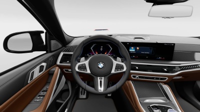 BMW X6 M60i xDrive (pohľad do interiéru)
