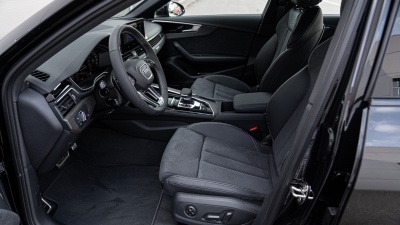 AUDI A4 limuzína 2.0 TDI Quattro Sport Edition