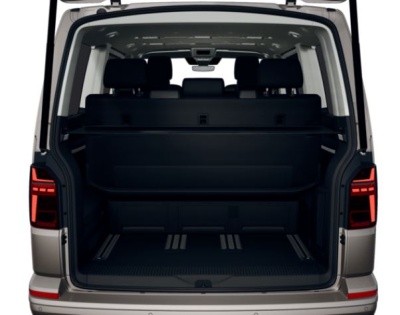 VW Multivan T6.1 Comfortline 2.0 BiTDI 4x4 (pohľad do interiéru)