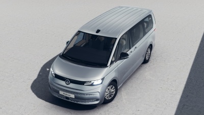 VW Multivan Bulli Long 2.0 TDI (pohľad do interiéru)